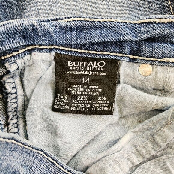 Y2K Jeans with Rhinestones, Stitch features & Embellished pockets - Picture 10 of 10